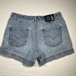 Vtg Levi’s Shorts L2 Size JR 7 Waist 29 Distressed Look Denim Summer Carpenter